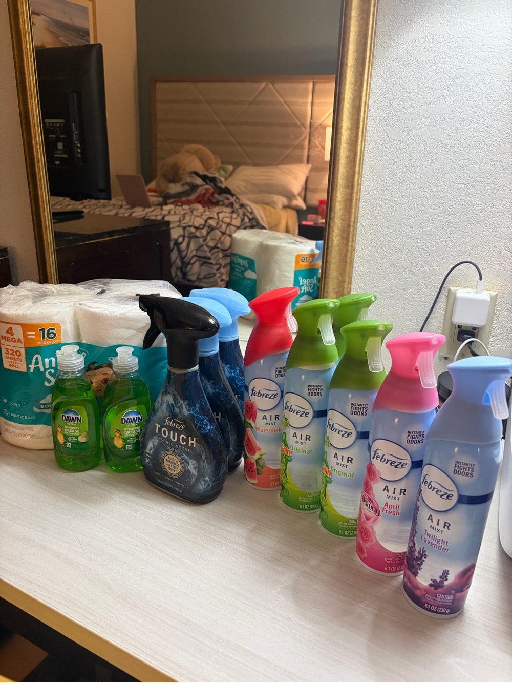 Febreze LOT & more 4 U